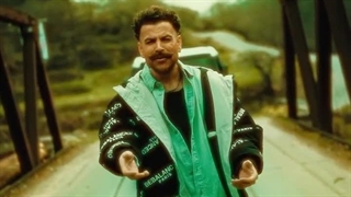 دانلود آهنگ مال من باش  تو آسمون بشو منم ابراش - معین زد