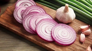 برای این افراد پیاز مضره| ضررها و فایده های پیاز برای سلامتی| آنچه در مورد پیاز نمی‌دانید