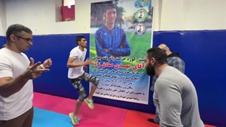 مهدی صادق زاده دومیدانی  ثبت رکورد زانو بلند جهان