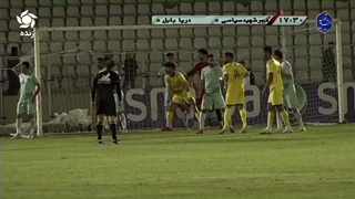 لحظه پاس گل و مصدومیت داوود رجبی