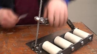 ساخت ابزار زنگ پاک کن