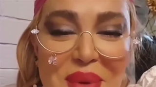 ویدیو جدید بهاره رهنما با عینک بدون شیشه عجیبش!