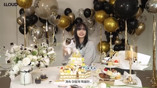 ولاگ سوال و جواب تولد در خونه ی لیسا از بلک پینک با زیرنویس فارسی