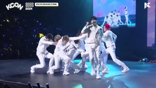 اجرای ملتینگ پینت زیروبیسوان در کی کان هنگ کنگ