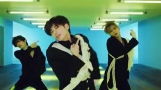 موزیک ویدیو جدید "deja vu" از TXT (تی اکس تی)