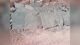 اجرای سنگ لاشه سنگ مالون سنگ ورقه ای آقای رشیدی در کرج البرز