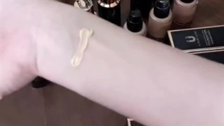 تست کرم پودر لاکچری کوین