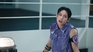 NOWADAYS(나우어데이즈) 'OoWee' Music Video