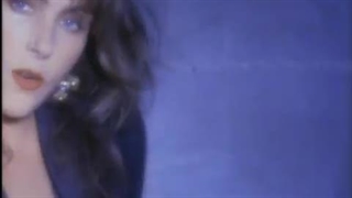 Laura Branigan - Cry Wolf (Official Music Video) - نماشا