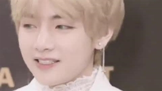 کیم تهیونگ مظهر زیبایی