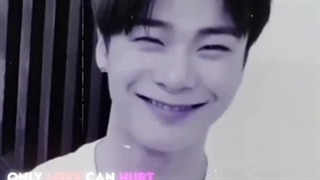 یکسال از رفتنت‌گذشت مونبین‌من:)