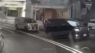 WHAT WAS THAT RUNNING BEHIND THEM?! SCARY VIDEOS