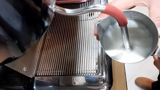 آموزش باریستا(پارت 18) روش تهیه قهوه وینا به صورت عملی و رایگان