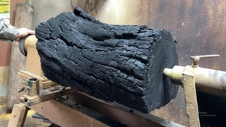 بازیافت از چوب سوخته تا طراحی خیره کننده با ماشین تراش