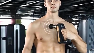 ماساژور تفنگی مثلثی رو می تونی تو جشنواره ایران بابا تهیه کنی!