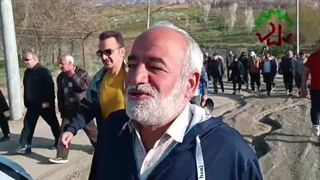 پیاده روی خانوادگی