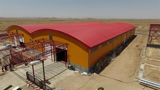 بهترین پوشش سقف و دیوار سوله - ساندویچ پانل سوله مدرن پانل - modernPanel