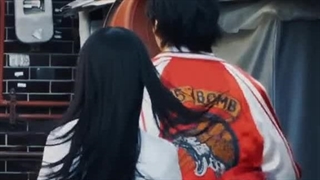 ولی کارکترای لاولی رانر و زیبایی حقیقی خیلی وایب یکسانی میدن^^