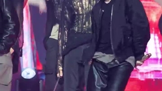 فن‌کم ونوو (SEVENTEEN) با آهنگ MAESTRO در MCD (درخواستی)