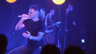 سیروان خسروی - درست نمیشم (اجرای زنده)