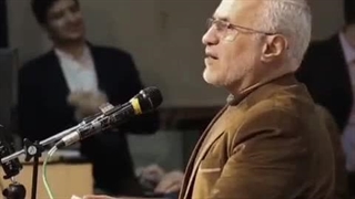 آنچه در آینه جوان بیند، حکیم در خشت خام، آن بیند!