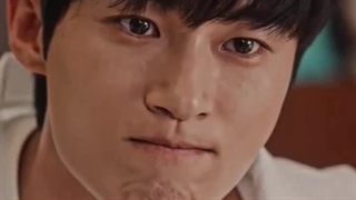 وقتی حرصش میگیره در کیوت ترین حالت قرار میگیره . آشنا شین با پسرم سون جه