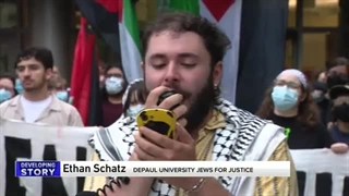 پلیس شیکاگو اردوگاه ضد جنگ حامی فلسطین را پاکسازی کرد !!