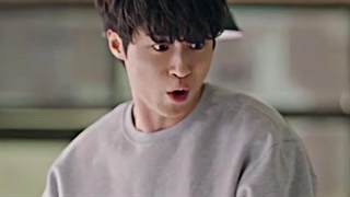 مود کیدرامایی ها یا اونایی که هی میزدن تو سرشون و حرص میخوردن یا اونایی که از خنده داشتن پاره میشدن.دونده دوست داشتنی''