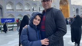 همخوانی  طاها خاتمی با بانو هایده اهنگ تو شودی مثل خون تو رگام حاکم قلبم نور شبام