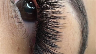 اکستنشن تخصصی مژه | انواع اکستنشن مژه | سالن دلسا اصفهان