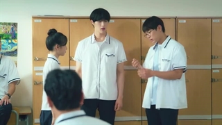 مینی سریال رییس کلاس 9 قسمت 6 + زیرنویس فارسی