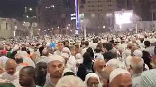 حج تمتع(!): جمعیت انبوه حاجی ها =)