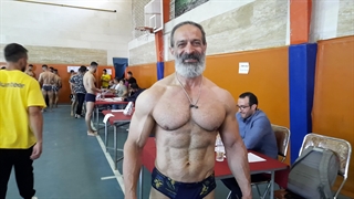 سعید فراهانی 52 ساله در مسابقه سعدون کلاسیک در دو دسته رقابتی