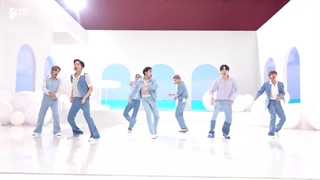 فستا 2024 ویدیو اجرای آهنگ Anpanman از BTS♡♡ ( فوکس بی تی اس)