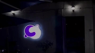 یکی امشب با گیتارش تو کافه ترکوند