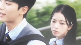 چیزی که بین جه‌ای و ری‌ان بود عشق نبود آدم فقط یه بار عاشق یه نفر میشه نه دوبار:'(کانگ‌ها و جه‌ای هم‌دیگه رو کامل میکردن...