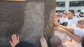 حج تمتع(!): طواف نیابتی دوم ؛)