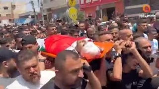 مسلح شدن جوانان فلسطینی در شهر جنین در کرانه باختری - تشییع شهید قیس زکارنه