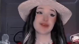 وقتی‌یه‌آدم‌معمولی‌خون‌میبینهvsوقتی‌یه...✯