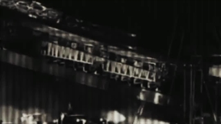 جونگکوک اینجاست بهت بگه که: