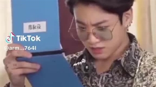 کارت عروسیشو اومدی بهم بدی ؟