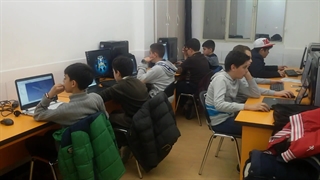 نمونه هایی از ایده پردازی های طراحی صنعتی و مدل سازیِ سه بعدی دیجیتالیِ آینده کاوان باشگاه ما(طراحی هواپیما)