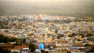 مجتمع نیایش نگینی درخشان در شهر قزوین