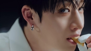 WHO ATE THE LUCKورژن بنگ چان و هیونجین