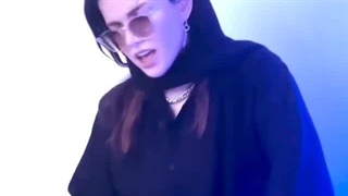 وقتی که یدونه آدم دیوونه ی پول رو میبینی .به روایت تصویر:)