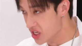 گربه کیدز ! ( فقط میوهای فلیکس :خنده:)