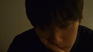 سالها دیروز لایو بوده ازش پرسیدن آهنگ پیشنهادی از استرو؟ گفته fly