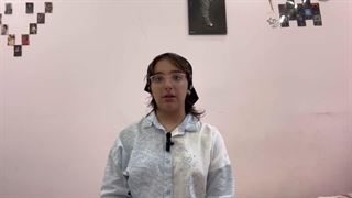 نقد و بررسی سریال بازی مرگ(with hyuna)