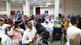 اجرای آهنگ زیبای قرص قمر توسط سامان طهرانی