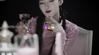 Midas touch-kiss of life